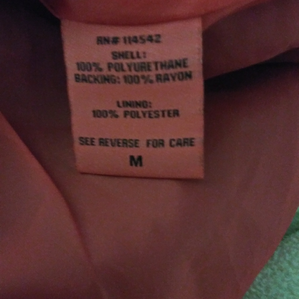 Vest - Picture 3 of 8